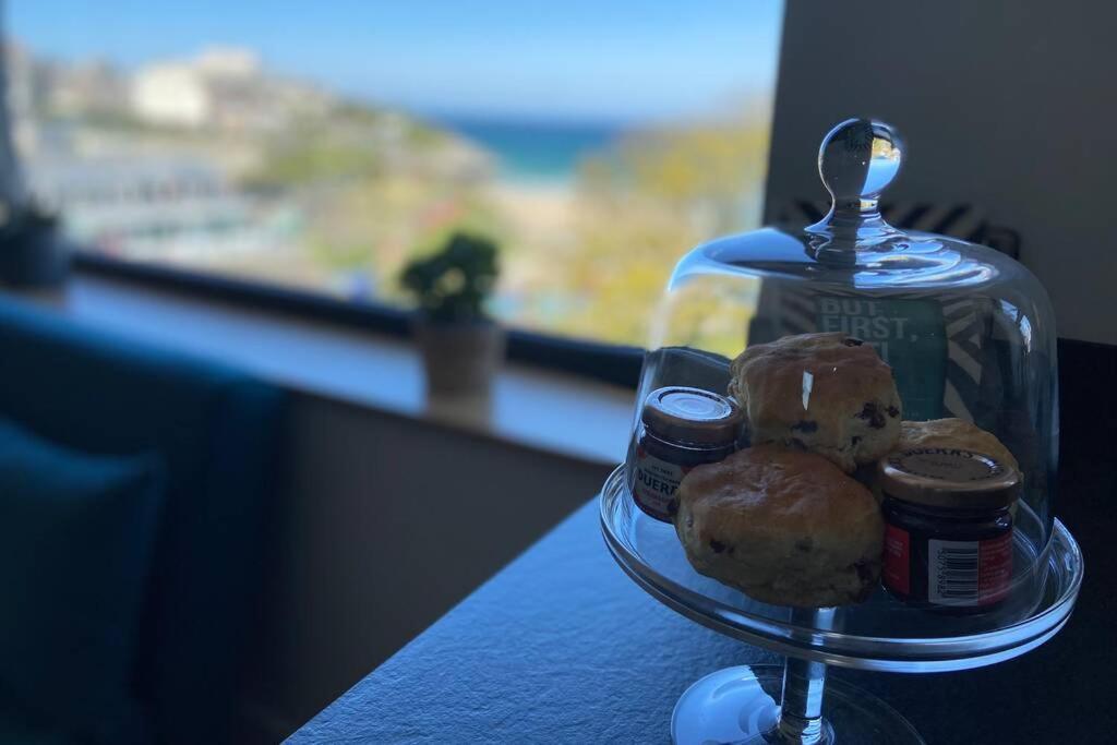 Spacious 1 Bedroom Apartment With Sea Views Newquay  Bagian luar foto